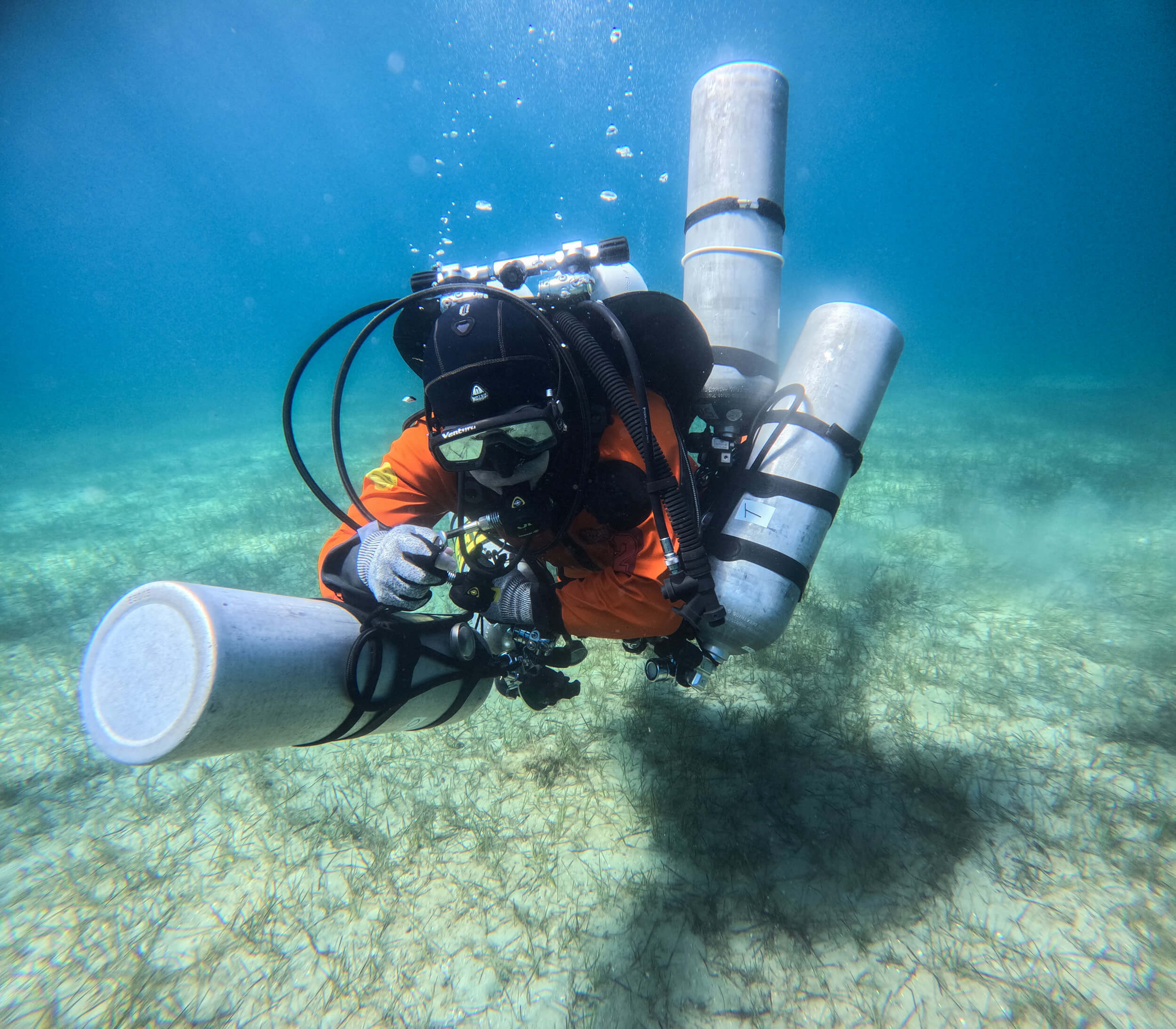 tec-trimix-diver-90-image-12
